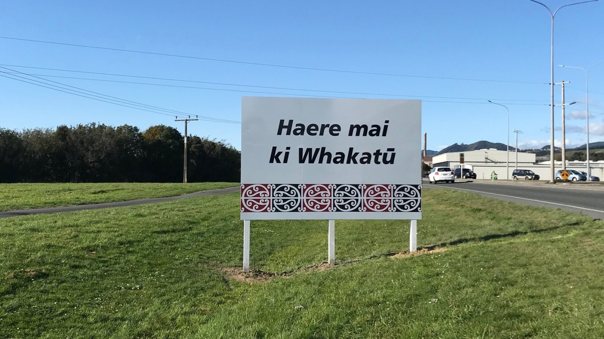 A new “Welcome to Nelson" sign for Te Wiki o te Reo Māori.