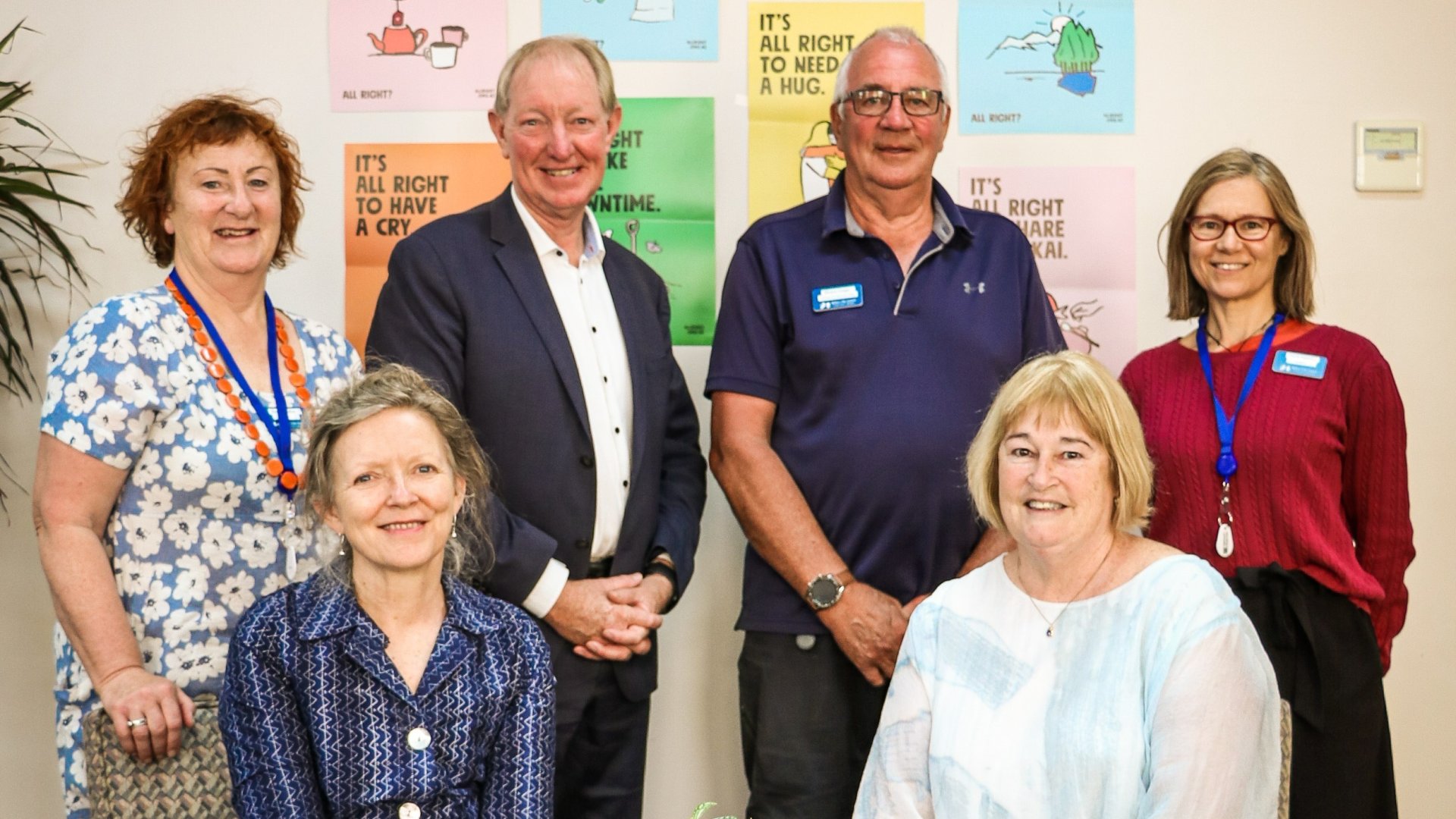 Mayor Nick Smith with the Recovery Navigators. Back, from left: Annie Leather, Nick Smith, Winton Griggs and Fiona Ingram. Seated are Navigator Coordinator Katie Sellars (left) and Anna Gully.